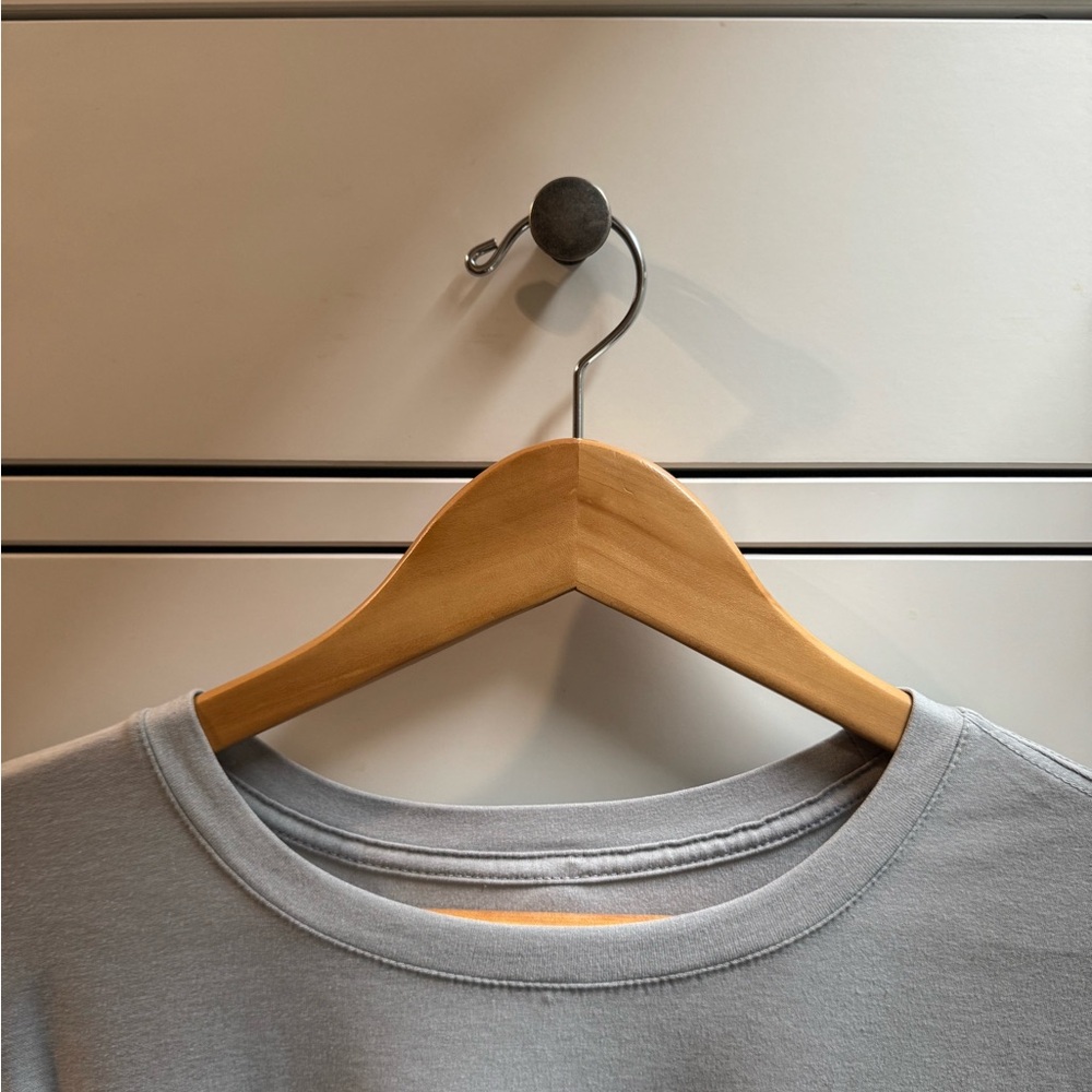 Vuori - Men’s Gray Crew Neck T-Shirt